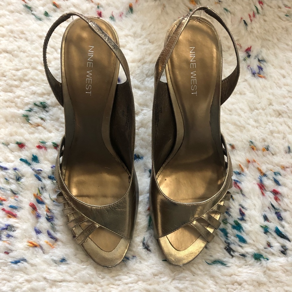 Gold 9 west heels